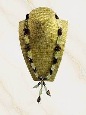 Vintage Sterling Silver Light Green Quartz Crystal Brown Beaded Necklace Toggle